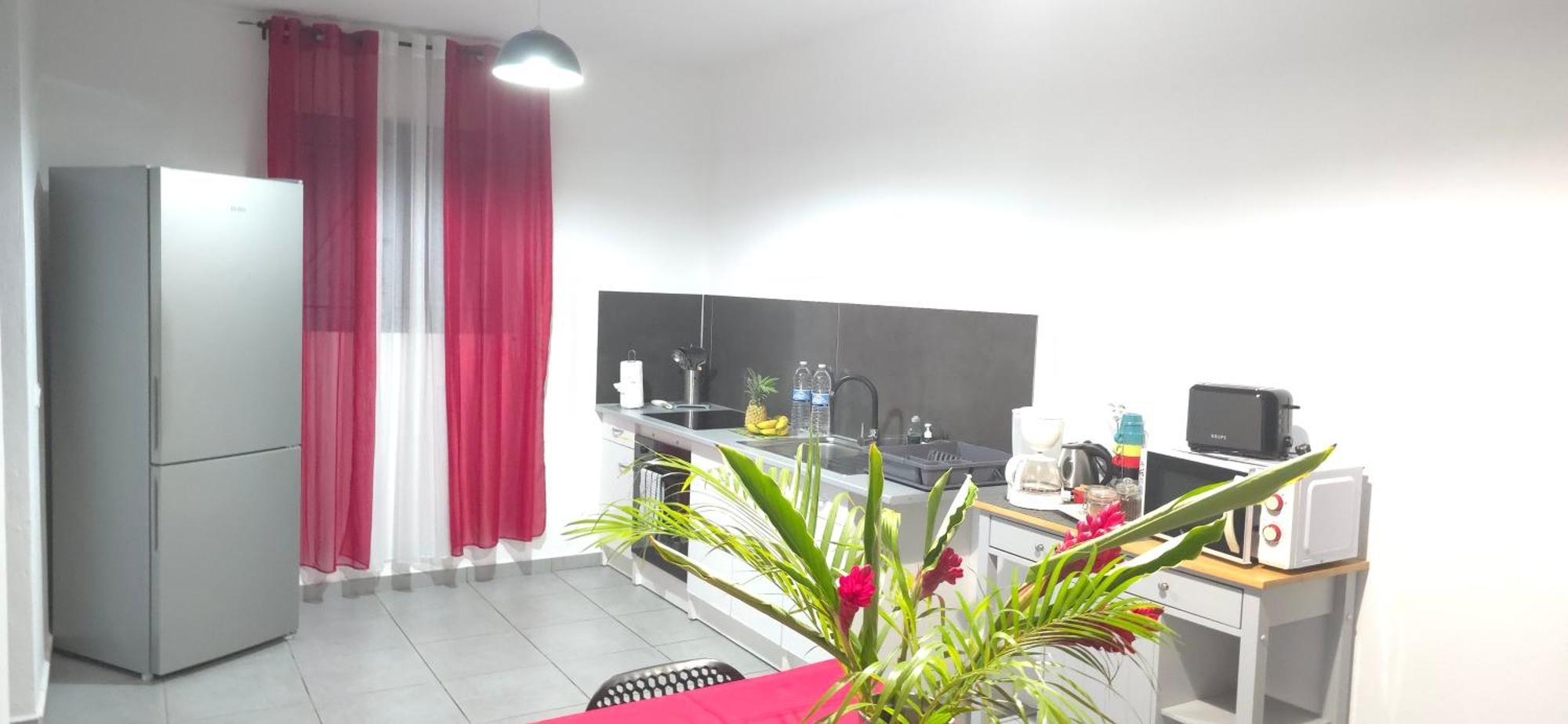 Maison Laurencia - Appartement De L'Etage Сент-Анн Экстерьер фото